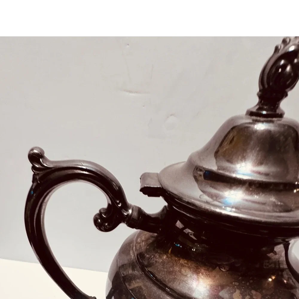 WM Rogers Silver Plate Tea‎ Set Vintage Coffee Pot Sugar Bowl Creamer Ornate 3pc
